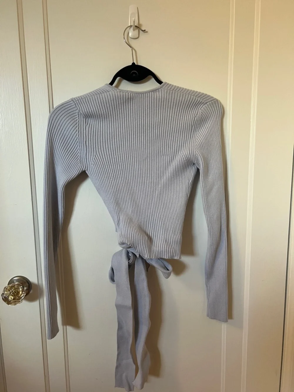 ZARA Pale Gray Ribbed Wrap V-Neck Sweater - Picture 5 of 5